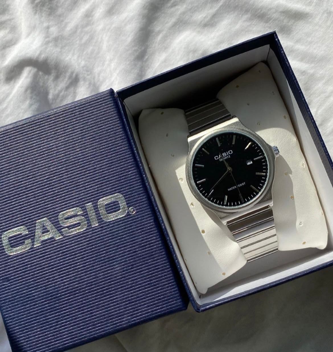 Casio Quartz MQ Oak